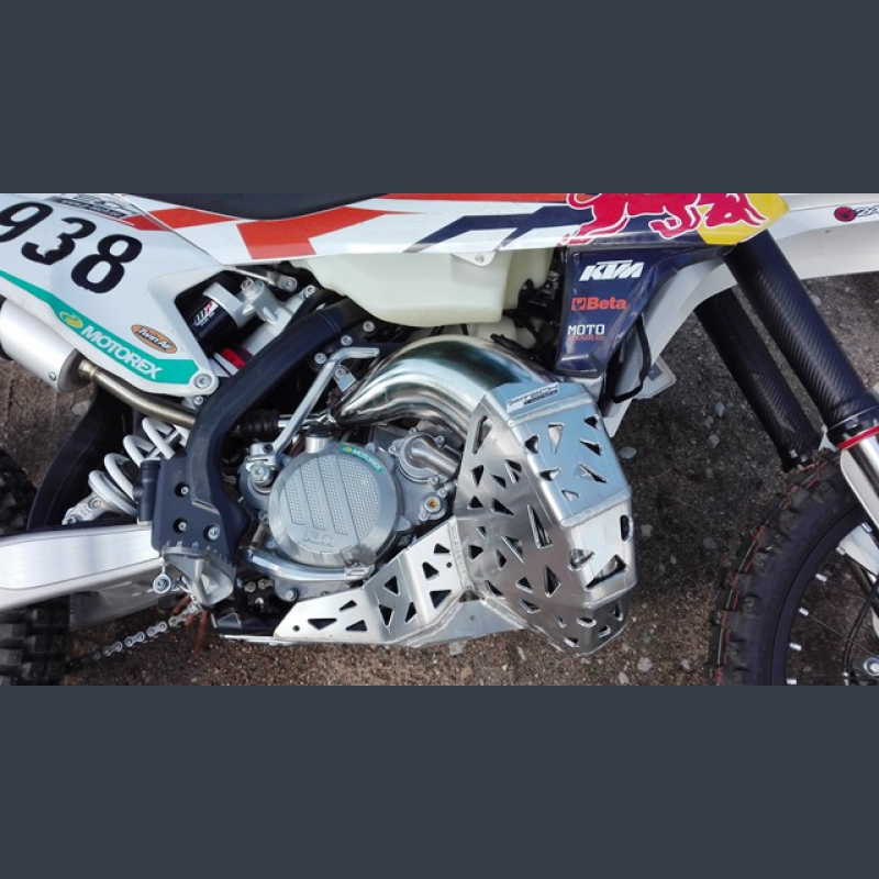 Slydimo plokštė su išmetimo apsauga KTM SX / XCW ir Husqvarna TC, TE/TX 125, 150 2016-2019 PK009 - Image 10